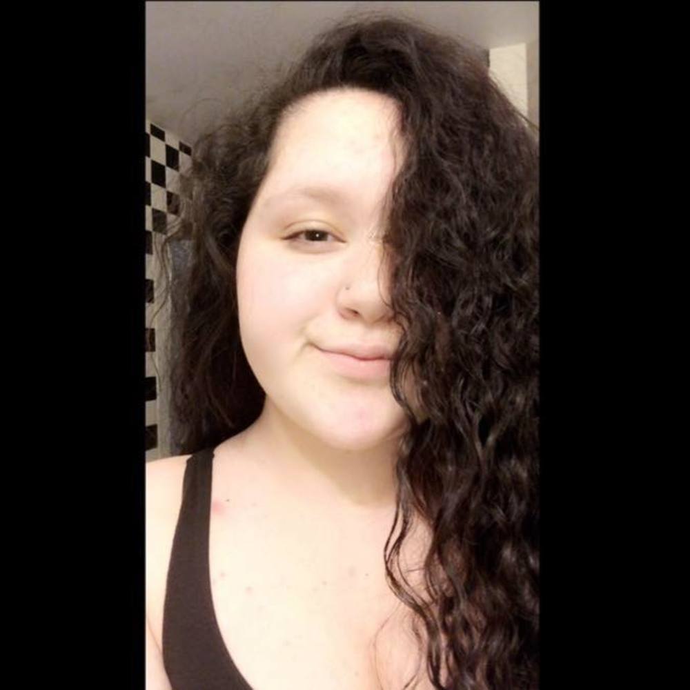 Meet your Posher, Karlese